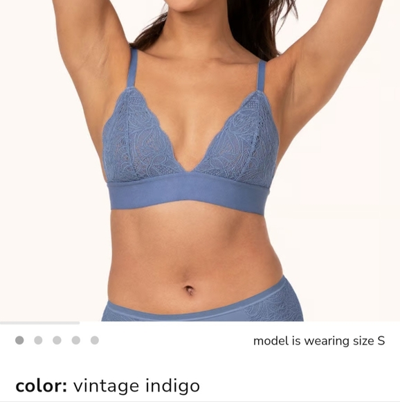 Bras - Picture 2 of 6